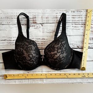 Women’s Cacique Lightly Lined T-Shirt Bra